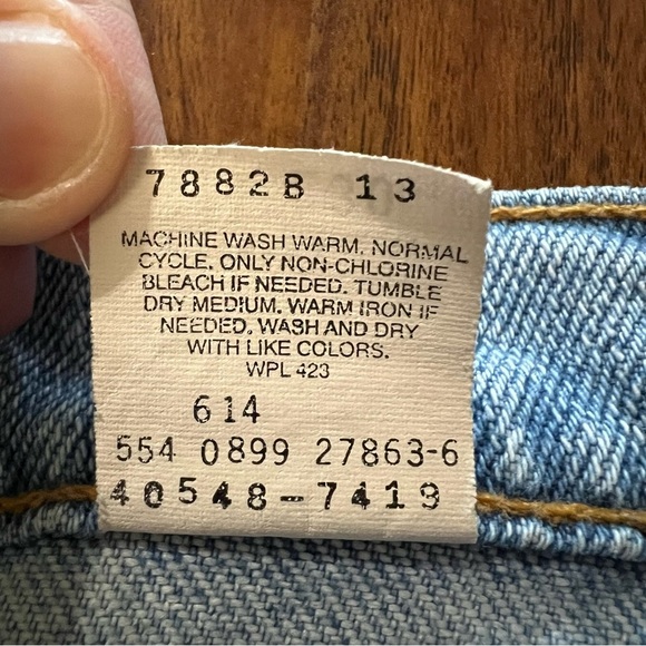 Vintage 90s Levi’s 540 Light Wash Flex Relaxed Fit Made in USA size 44 x 30 - Picture 4 of 8